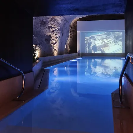 14th Floor Seaview Luxury *