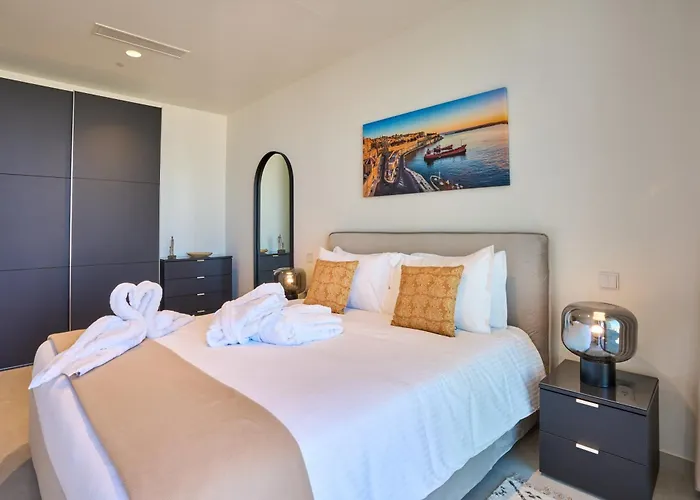 Apartment 14th Floor Seaview Luxury *