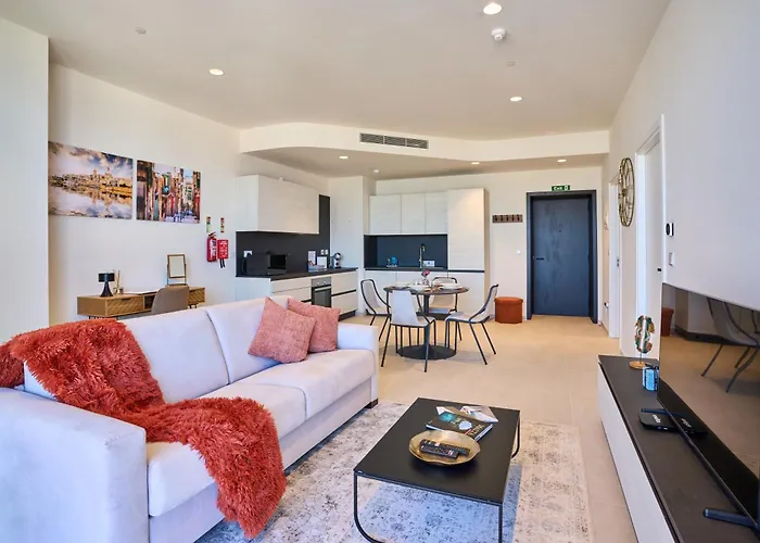 Apartment 14th Floor Seaview Luxury