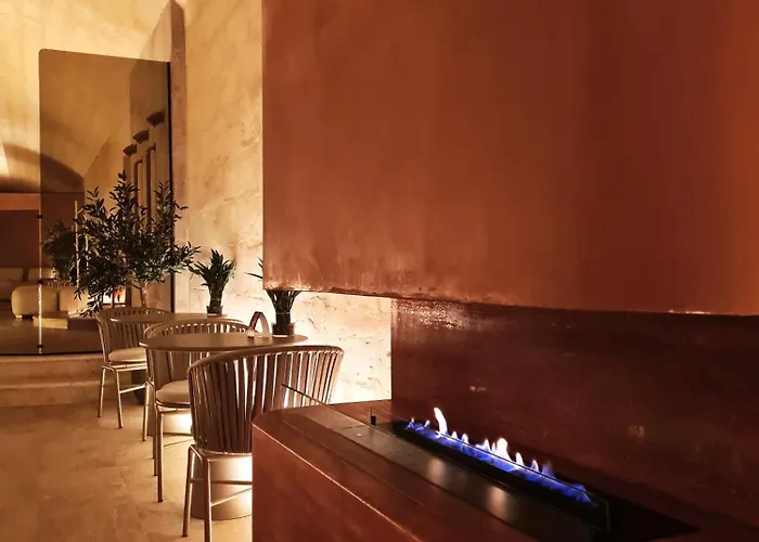 14th Floor Seaview Luxury Apartment